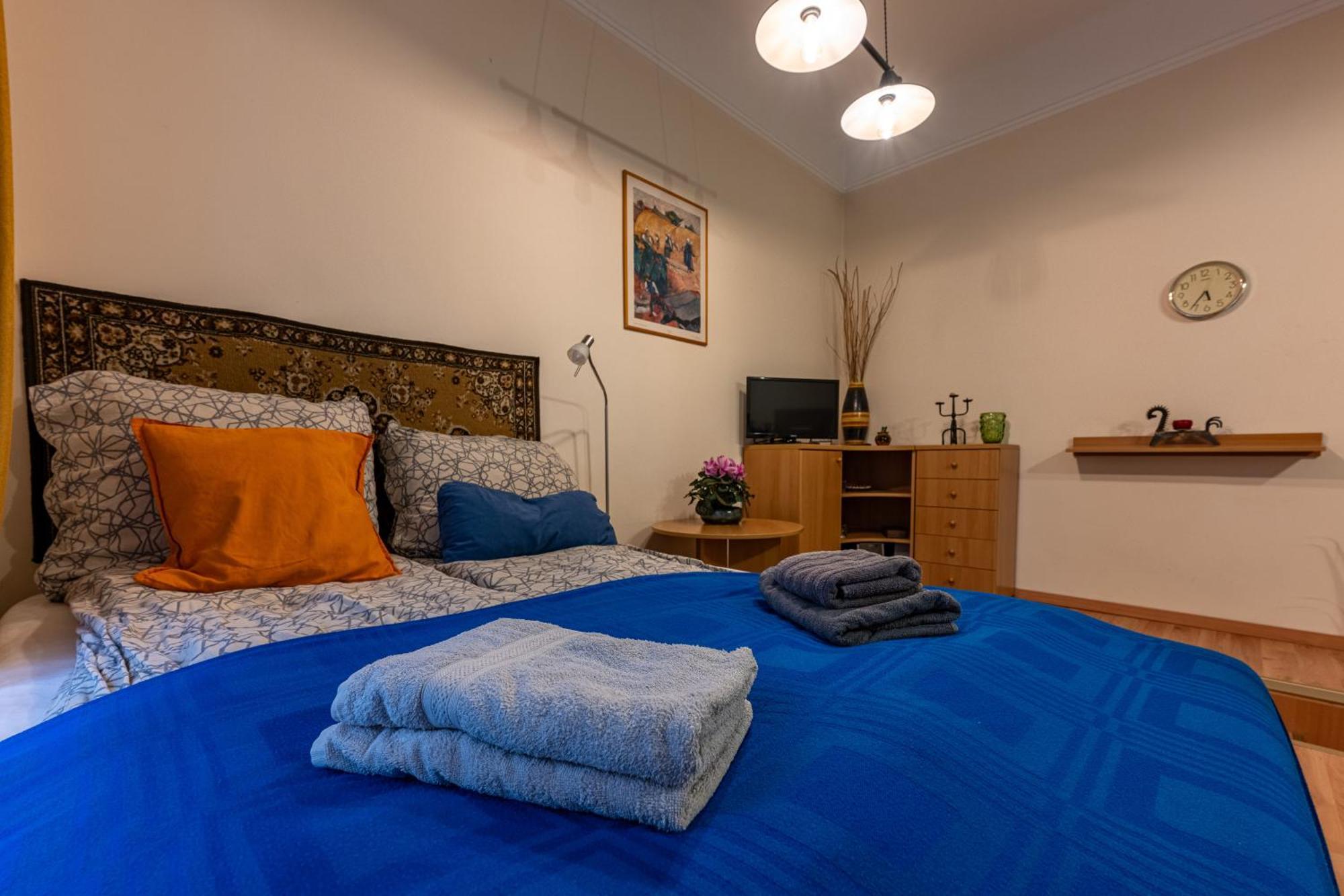 A Quiet Studio In The Heart Of The City บูดาเปสต์ ภายนอก รูปภาพ